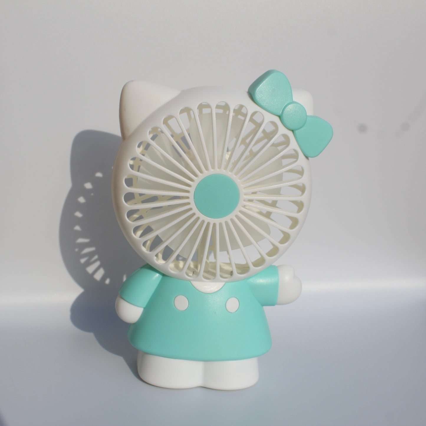 Hello Kitty Lash Fan